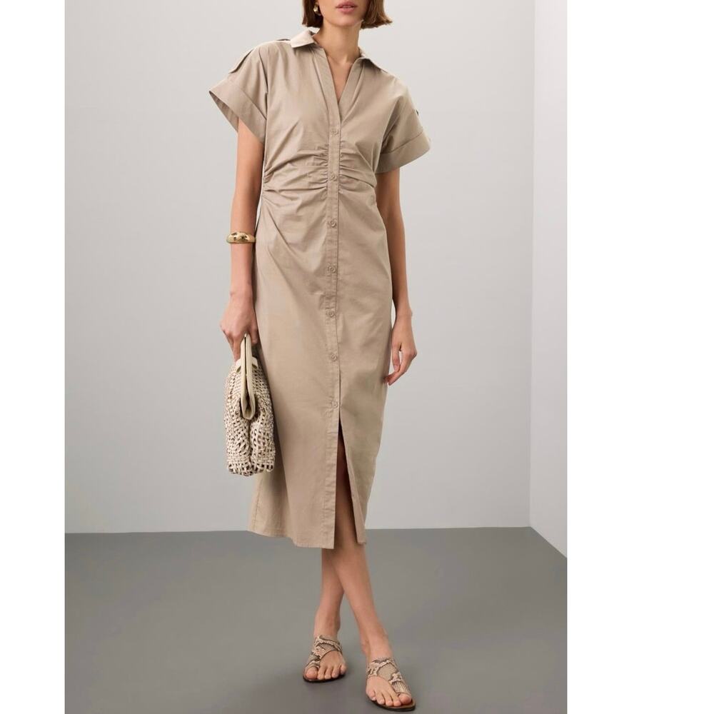 Saunders x RTR
Beige Ruched Shirt Dress🪷